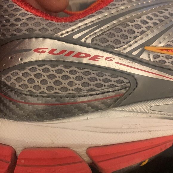 SAUCONY, guide 6, running shoes, ladies 9.5, good condition - Picture 8 of 11